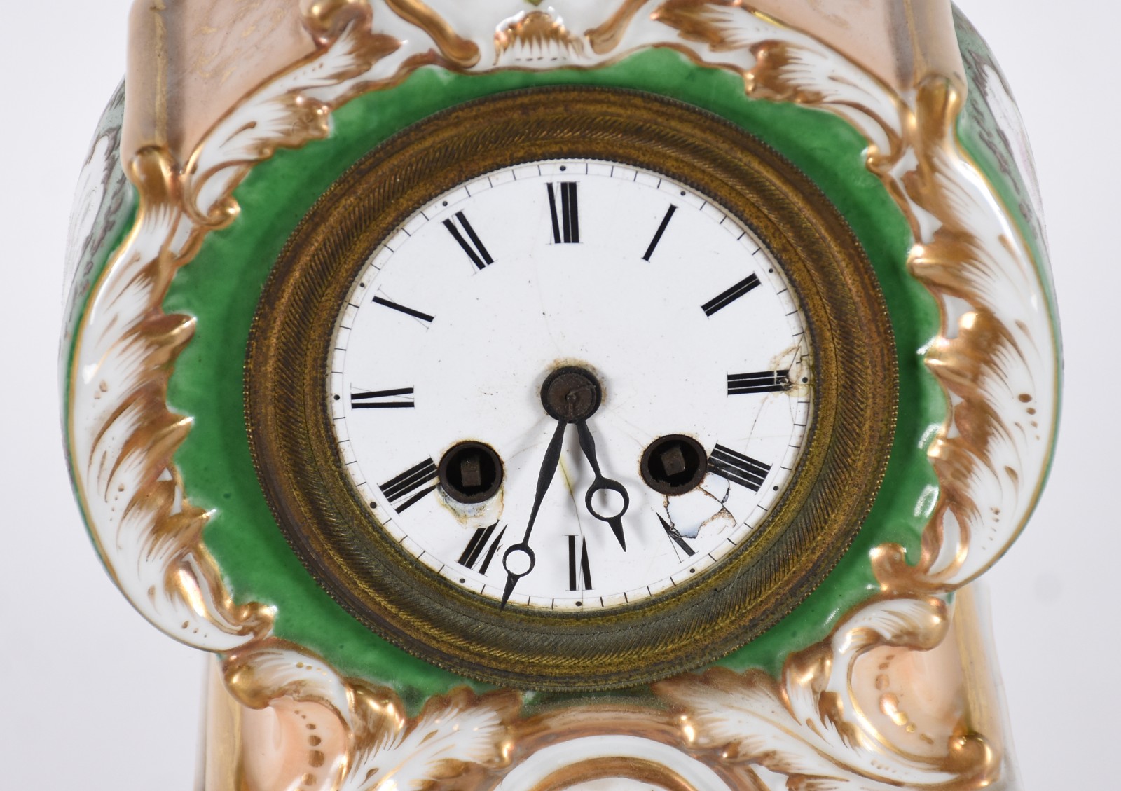 Relógio de porcelana francesa Velho Paris ricamente decorado com... - foto 2 de 7