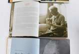 Cinco livros: A) Florence<br>B)Antônio Bandeira... - Cinco livros: A) Florence<br>B)Antônio Bandeira<br>C)Heitor dos Prazeres<br>D)Bruno Giorgi<br>E)Ateliê RJ