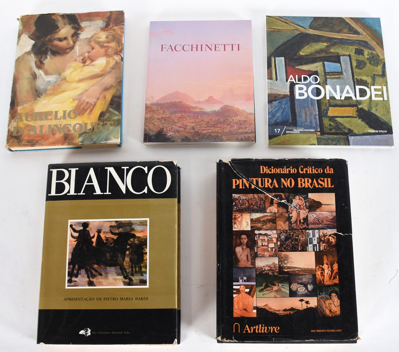 Cinco livros: A)Facchinetti B)Aldo Bonadei C)Aurelio D'alincourt... - foto 1 de 9