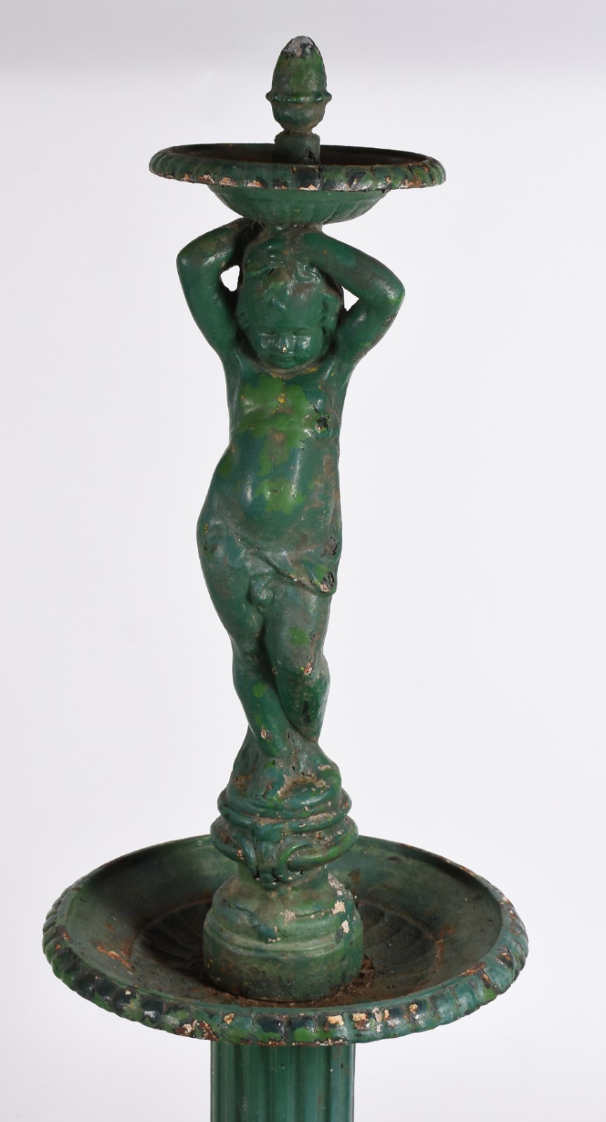 Chafariz francês, século XIX de ferro pintado na cor verde, com... - foto 2 de 6