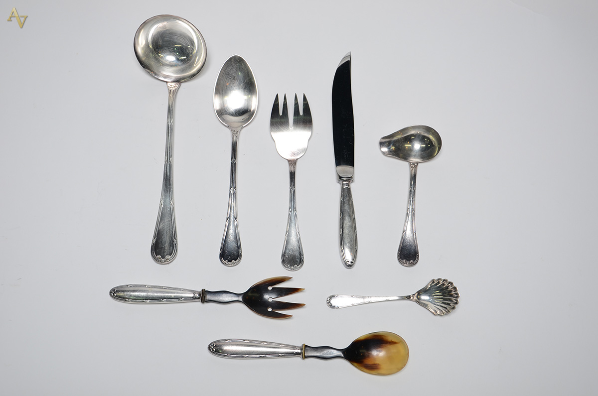 Faqueiro de prata 90 WOLFF com 128 peças, completo para 12 pessoas... - foto 2 de 3