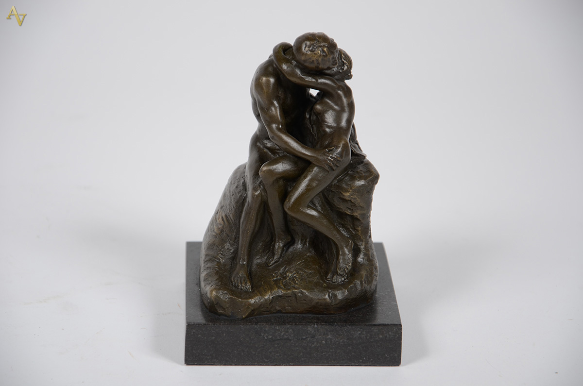 RODIN - Escultura em bronze com base em mármore. Assinado. Medidas... - foto 1 de 3