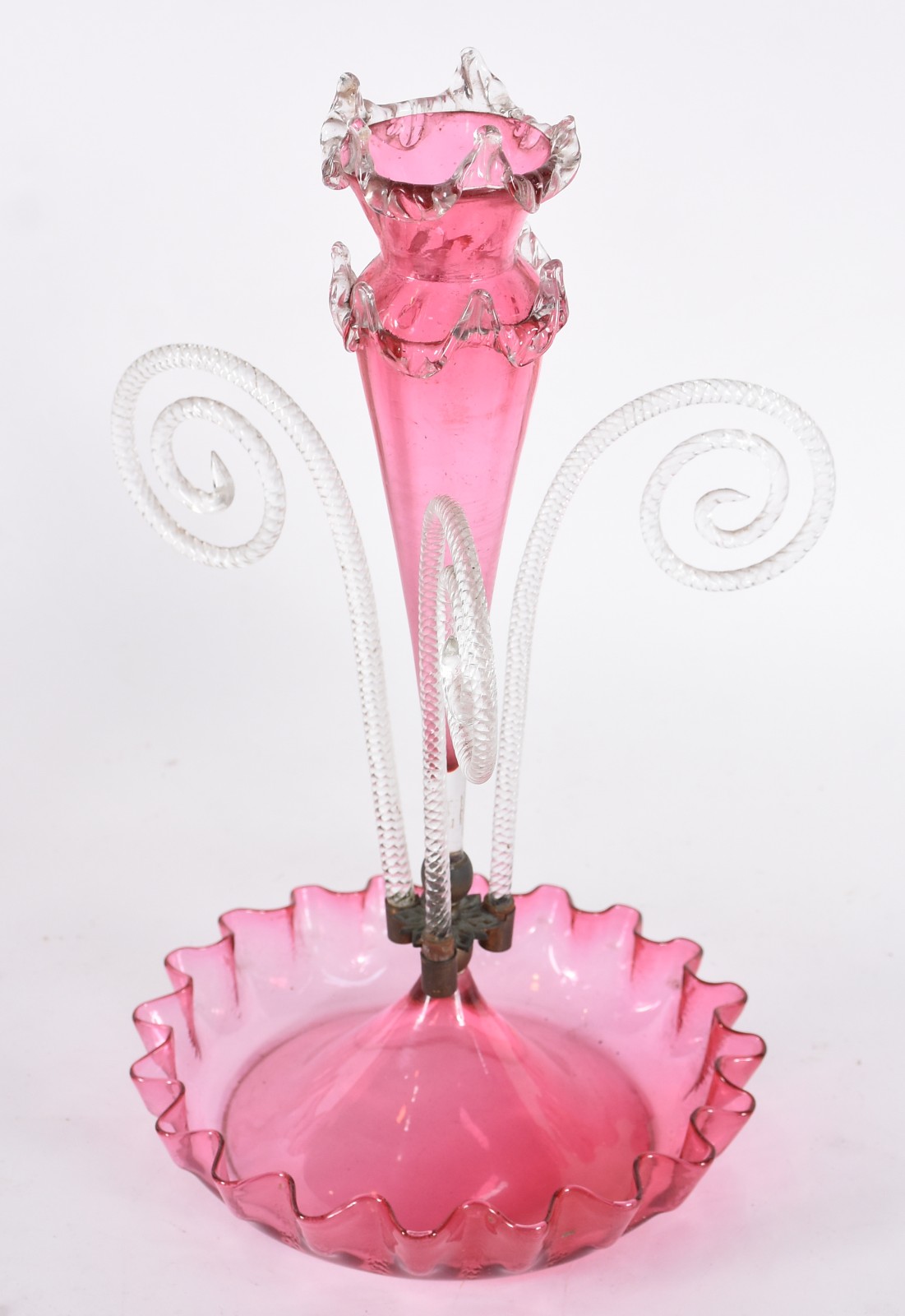 Floreira de cristal na cor rosa com 3 hastes de vidro retorcido na... - foto 2 de 4