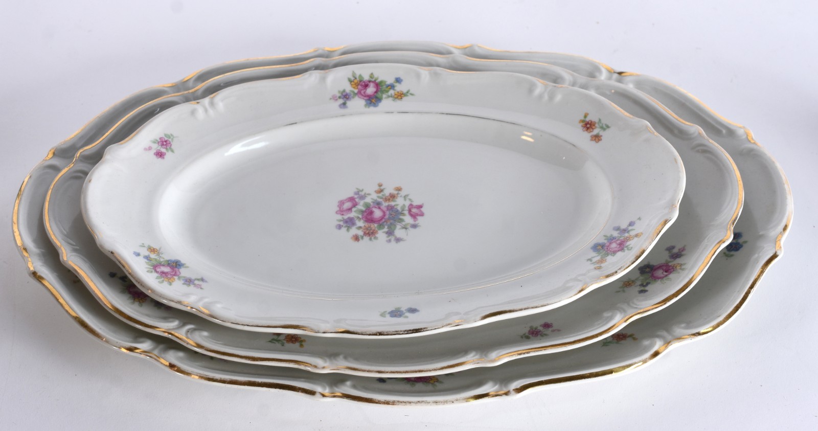 Aparelho de jantar, chá e café de porcelana polonesa Walbrzych... - foto 3 de 8