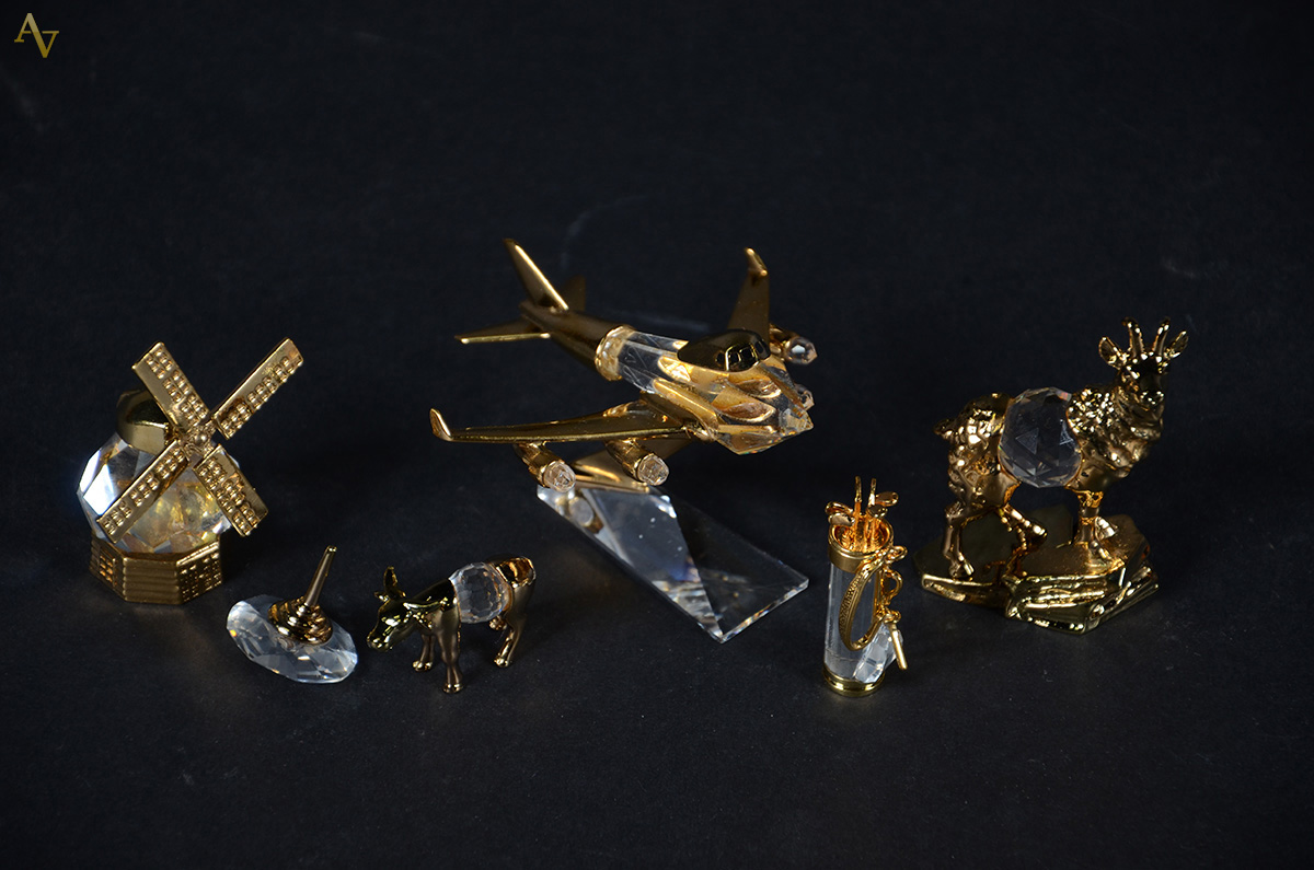 SWAROVSKI - Seis peças diversas de cristal em miniatura