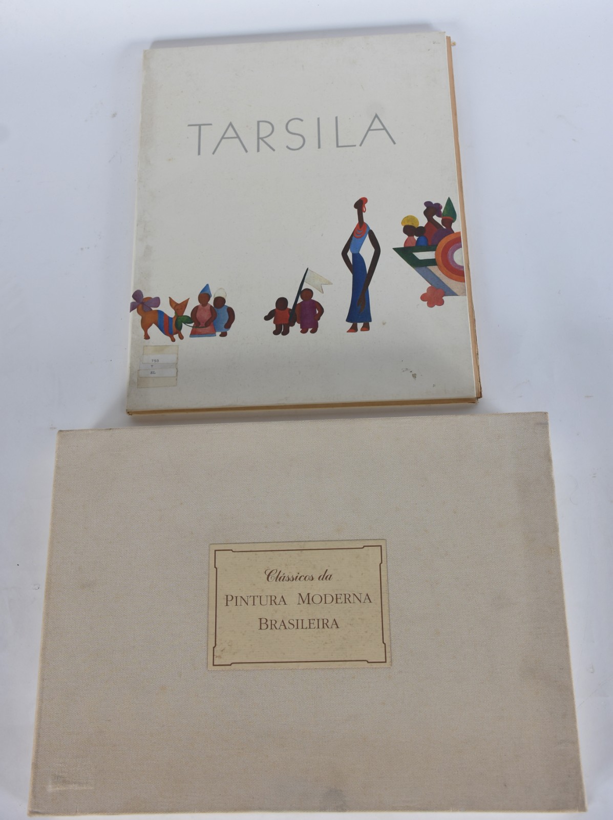 Dois livros: A) Tarsila B) Clássicos da Pintura Moderna Brasileira - foto 2 de 8