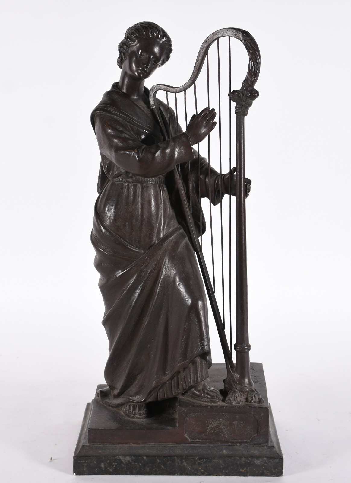 Escultura renascentista americana na representação de Vênus Harpista... - foto 1 de 5