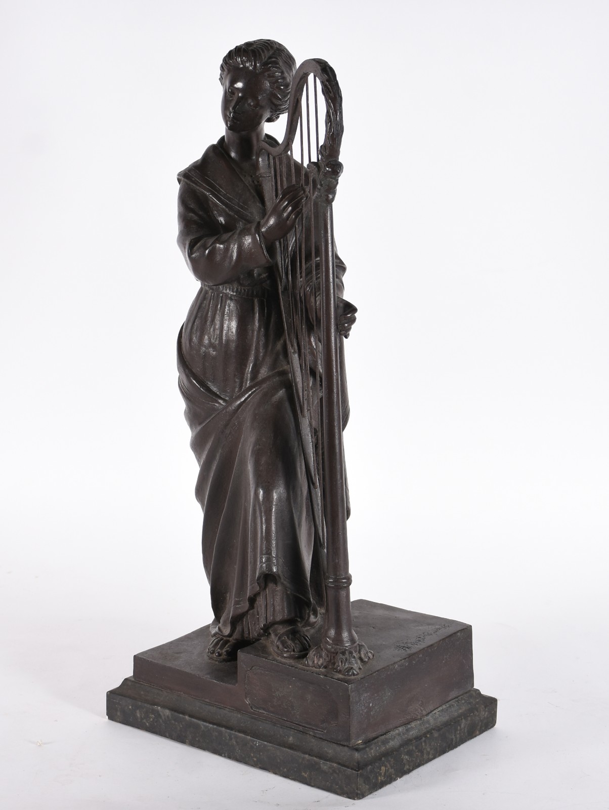 Escultura renascentista americana na representação de Vênus Harpista... - foto 3 de 5