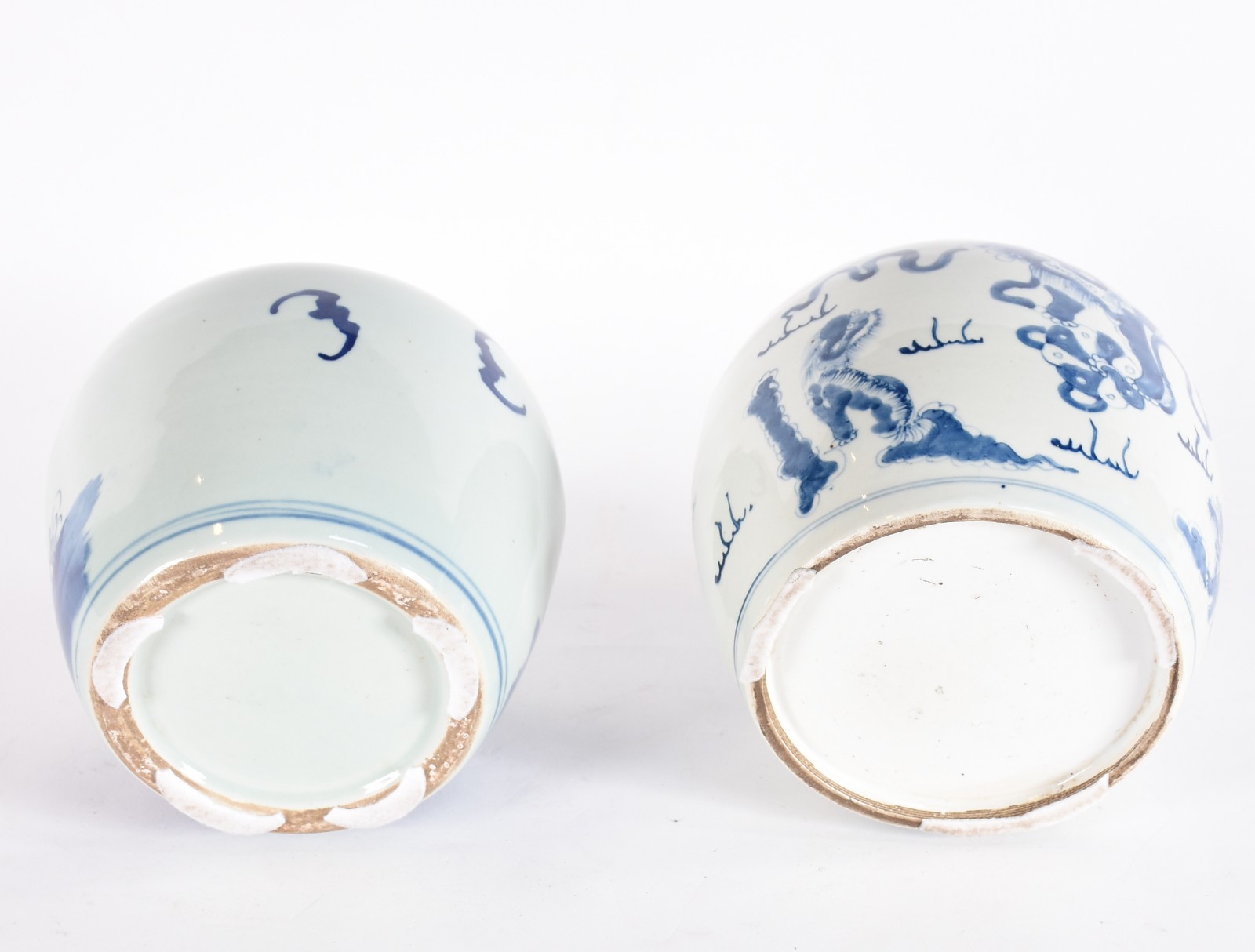Dois potiches de porcelana chinesa em tons de azul. - foto 4 de 4