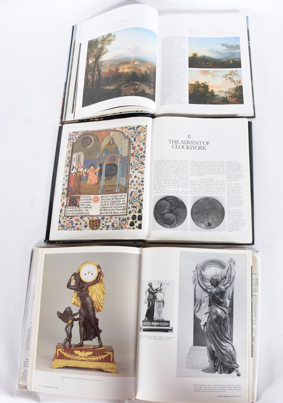Três livros: A) The History Clocks And Watches - Eric Bruton B)... - foto 4 de 8