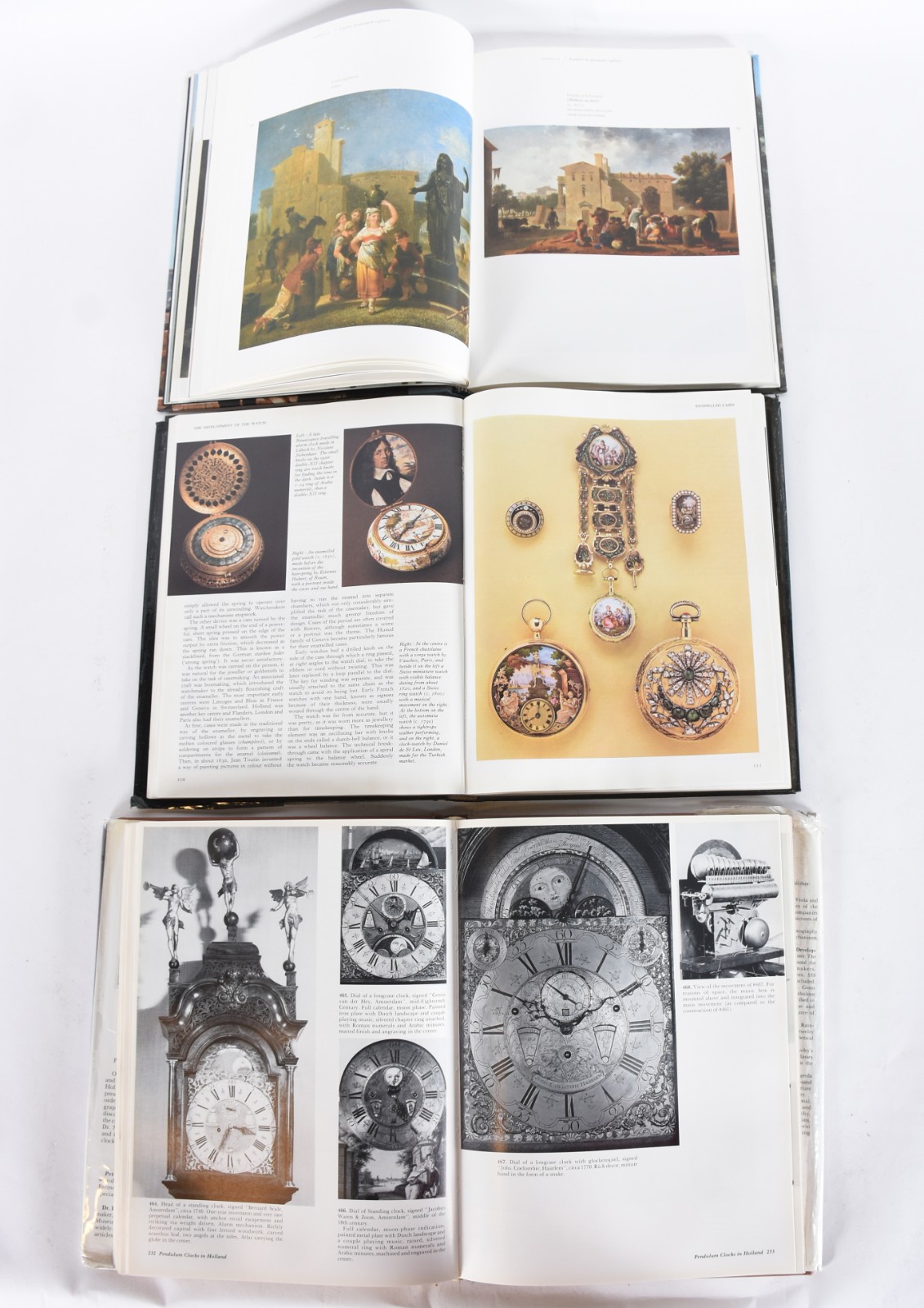 Três livros: A) The History Clocks And Watches - Eric Bruton B)... - foto 6 de 8