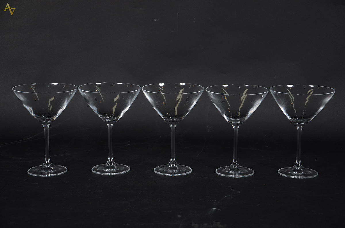 Cinco cálices em cristal para Dry Martini