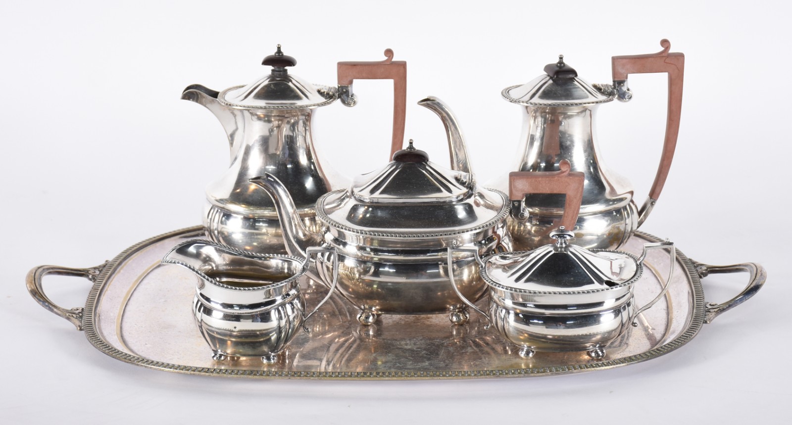 Baixela de metal prateado ingles para chá e café com 6 peças, sendo 3... - foto 3 de 8