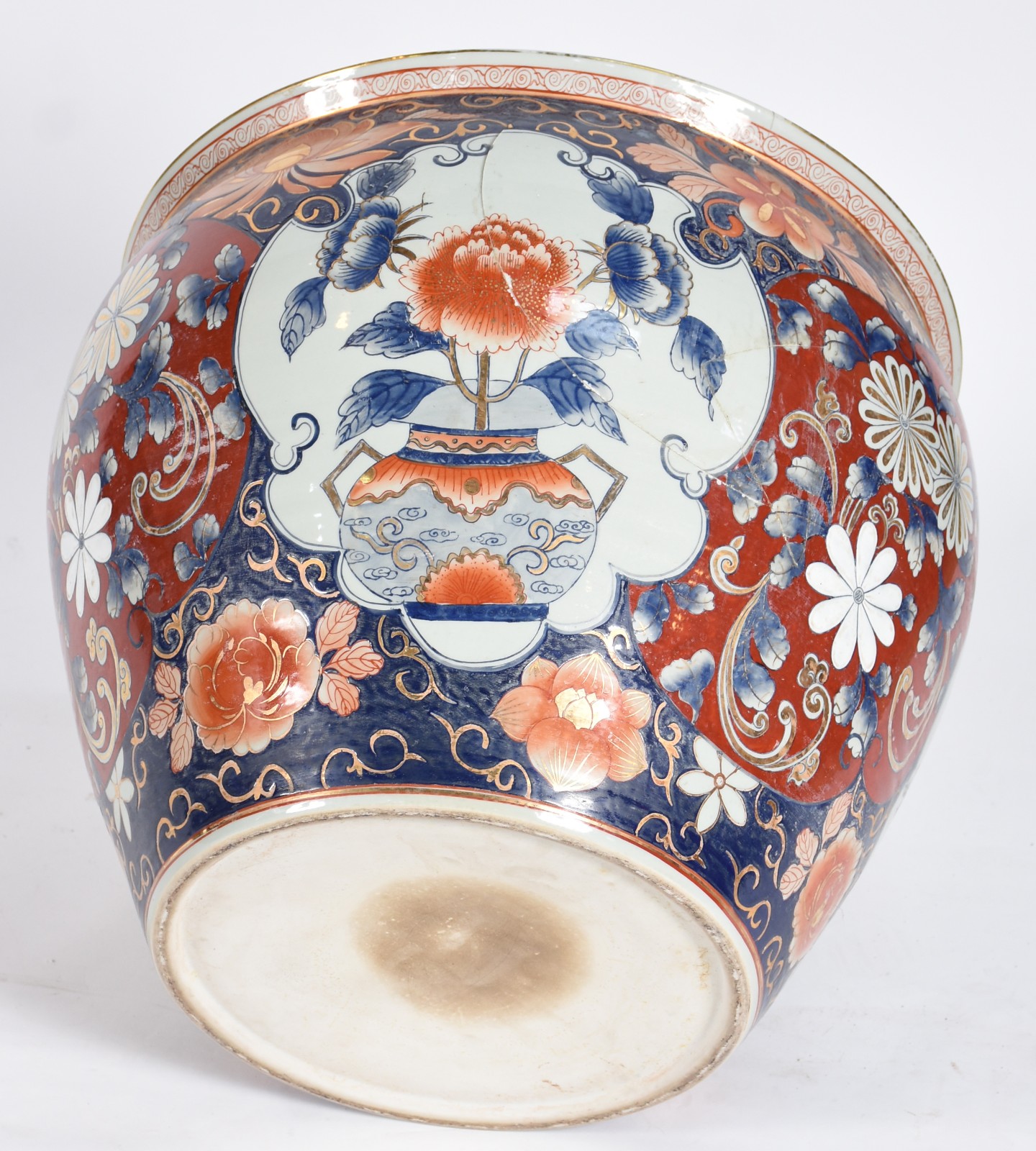 Grande Aquário/cachepot de porcelana oriental com flores em rouge de... - foto 4 de 5