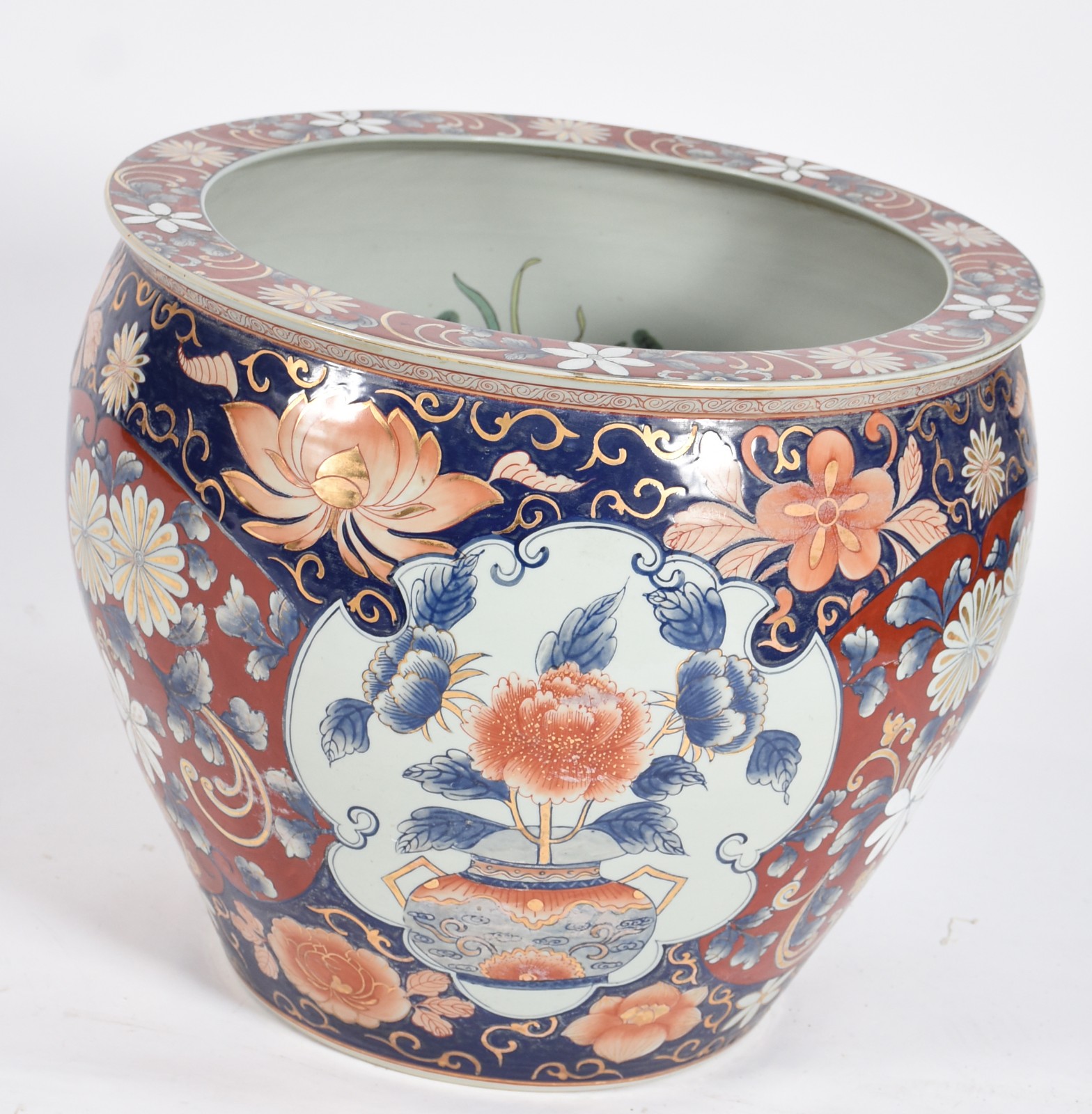 Grande Aquário/cachepot de porcelana oriental com flores em rouge de... - foto 3 de 4