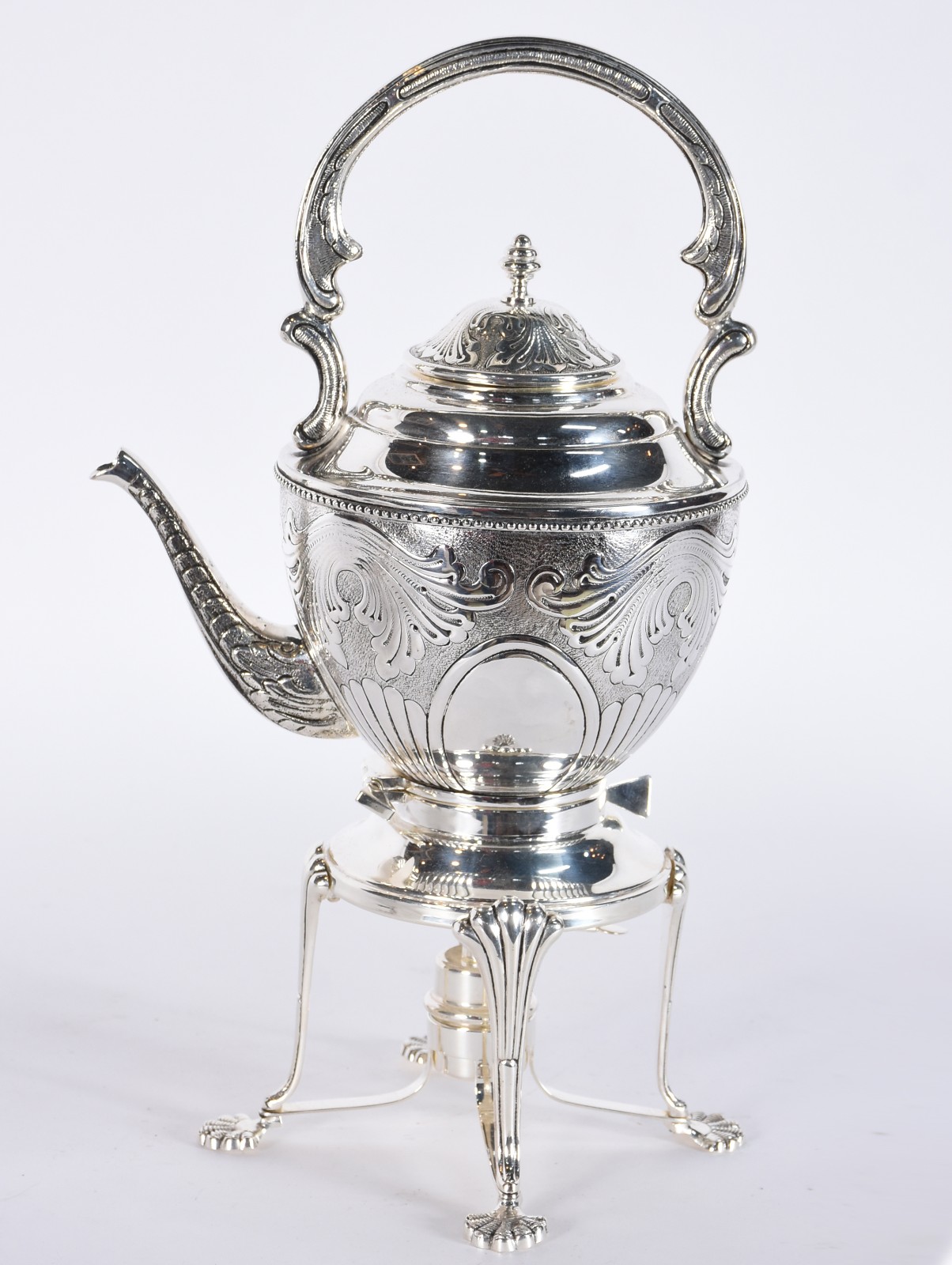 Samovar de metal prateado estilo ingles. - foto 1 de 3