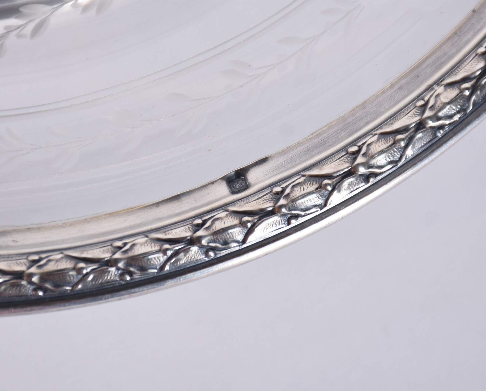 Par de fruteiras de cristal Saint Louis e guarnição de prata... - foto 4 de 5