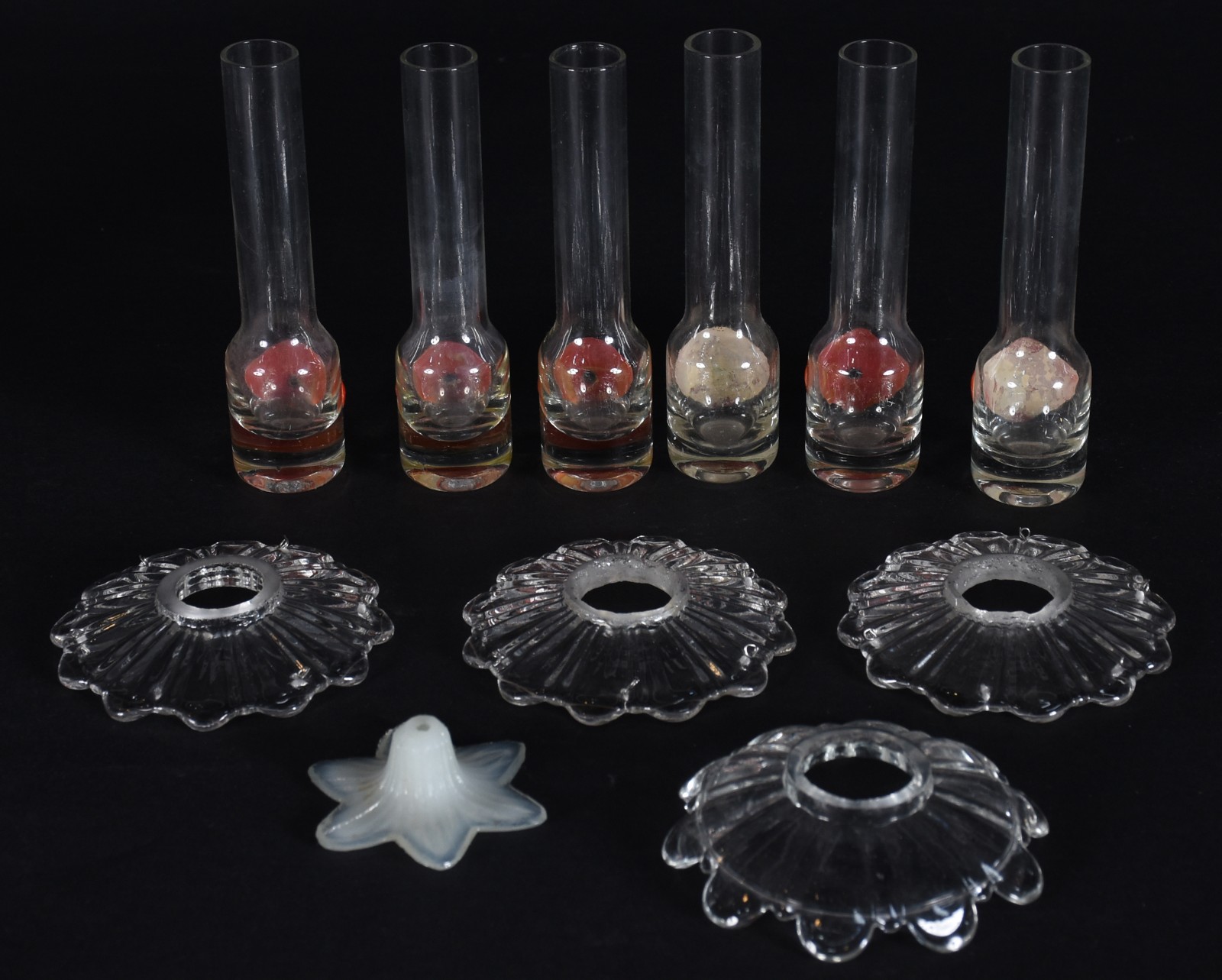 Diversas peças, sendo garrafa de cristal lapidada, 6 copos para vodka... - foto 4 de 4