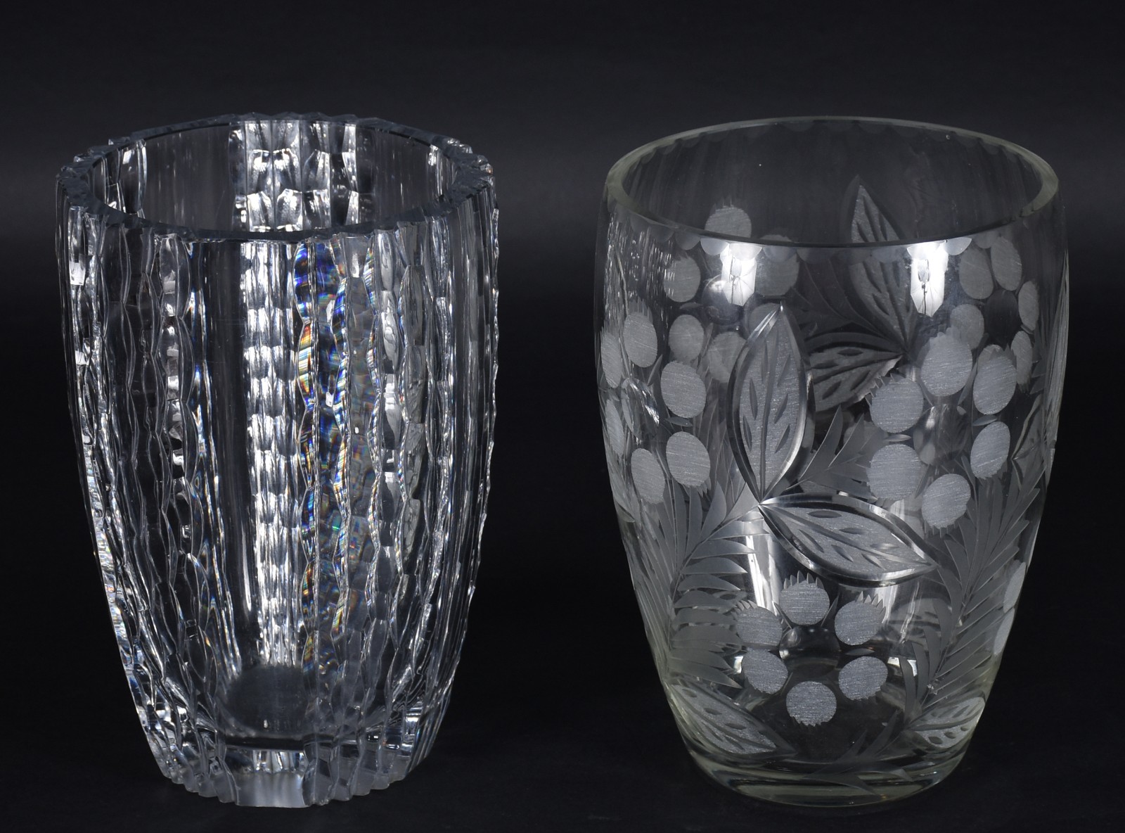 Dois vasos de cristal. - foto 1 de 3