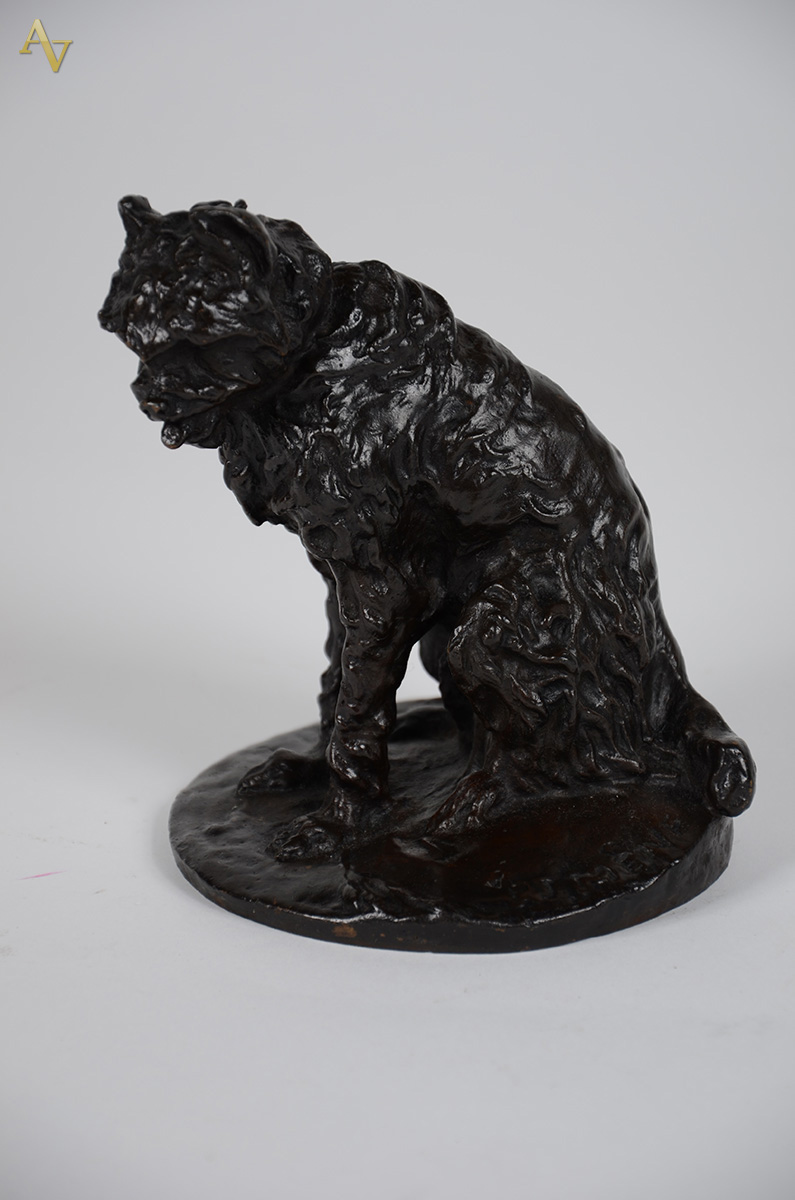 P.J. MÊNE - Escultura em bronze representando Cachorro. Alt. 16 cm - foto 1 de 2