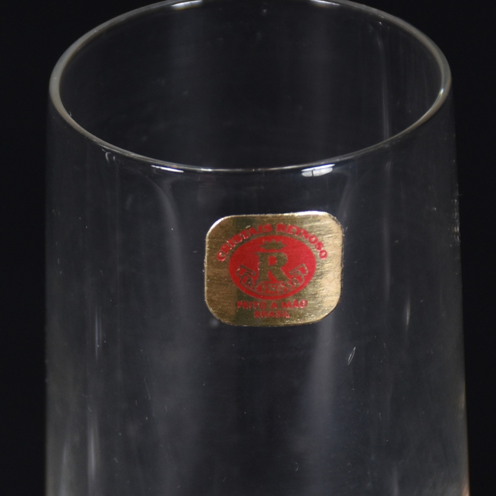 Serviço de cristal composto de: 12 para champagne, 18 para Whisky, 12... - foto 4 de 5