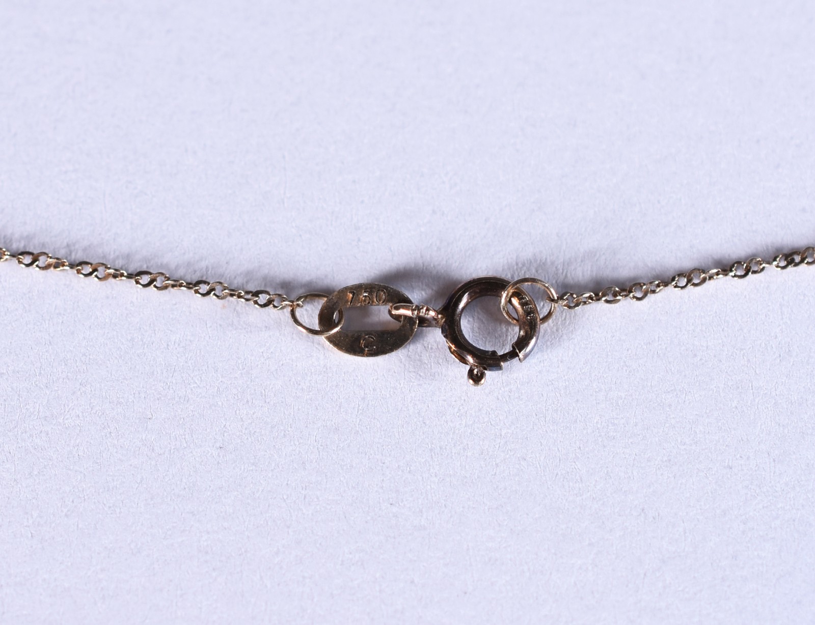 Colar de ouro 18k, pendente com pérola. (Por motivos de segurança a... - foto 3 de 4