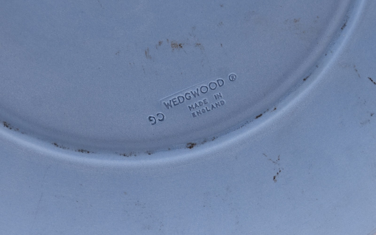 Três peças de porcelana Wedgwood na cor azul e branco. - foto 3 de 3