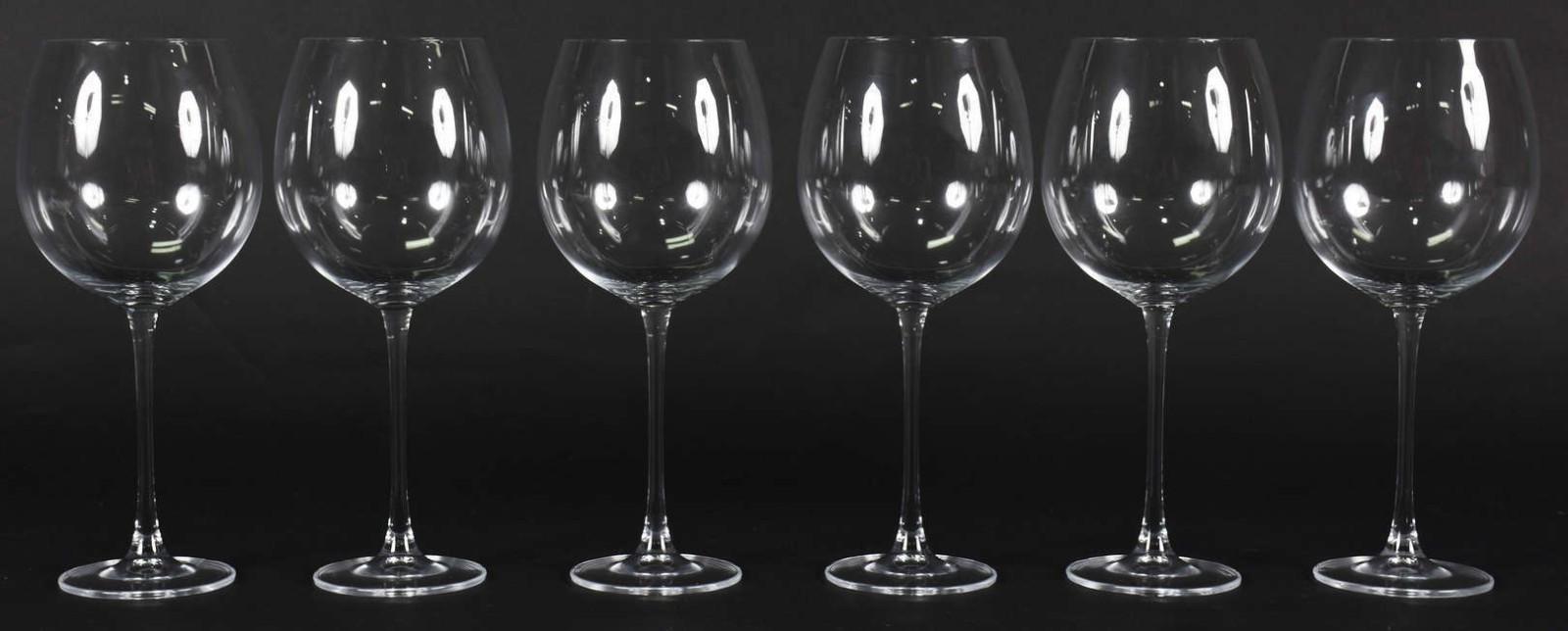 Seis taças de cristal para vinho, 850 ml. - foto 1 de 2