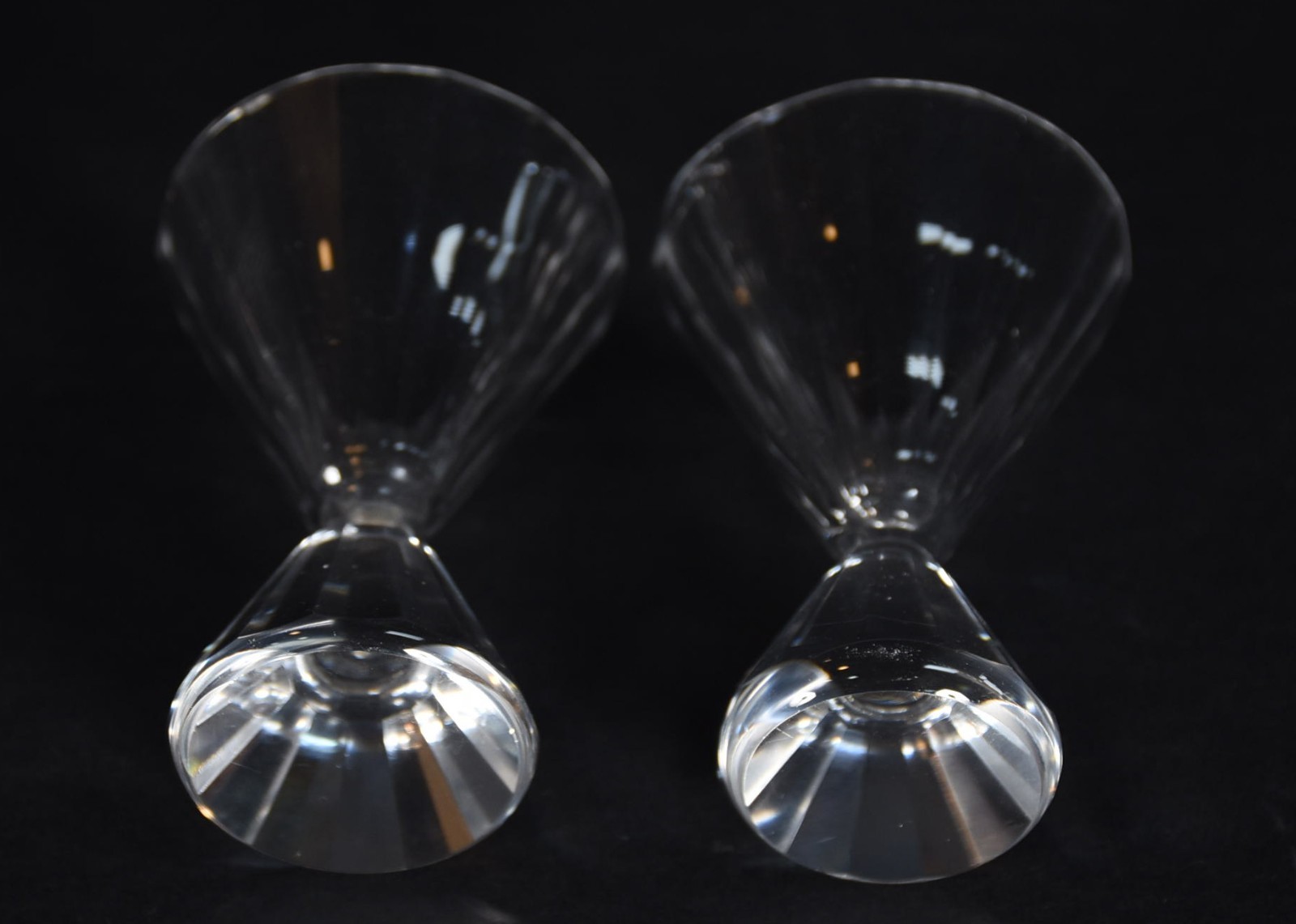 Dez copos para licor de cristal facetado. - foto 4 de 4