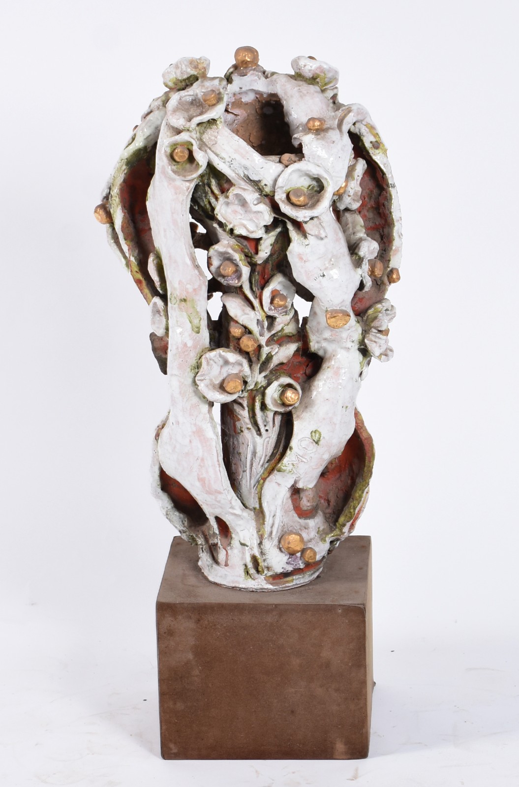 Estatueta representando Figura feminina de cerâmica vitrificada... - foto 3 de 4
