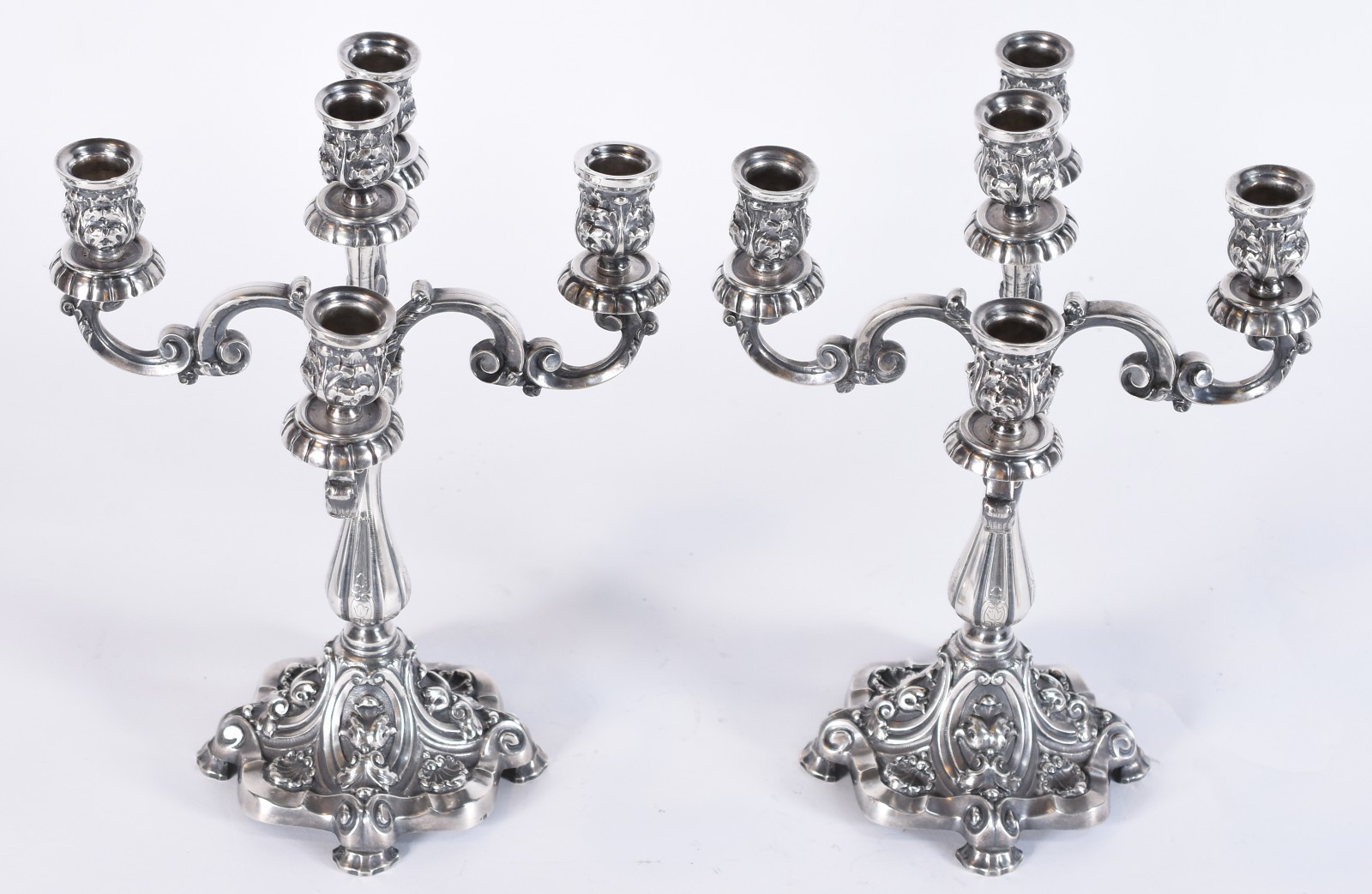 Par de candelabros de prata portuguesa contraste Águia, para 5 velas... - foto 2 de 6