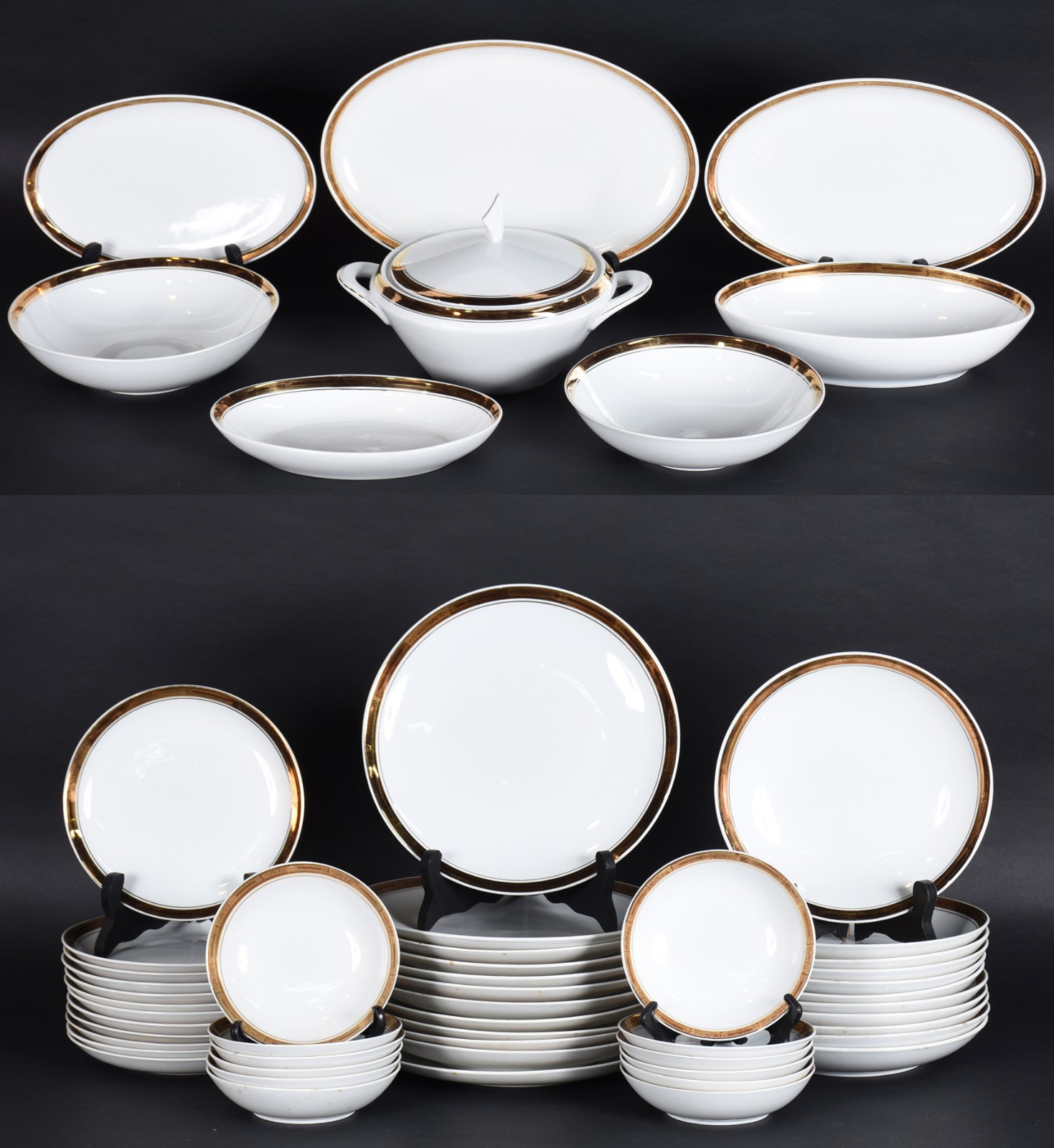 Serviço de jantar de porcelana Steatita do Paraná, na cor branca com... - foto 1 de 7