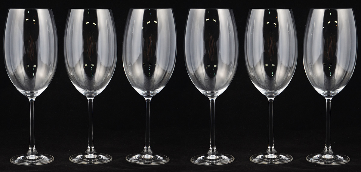 Seis cálices de cristal da Bohemia para vinho tinto, 800 ml.
