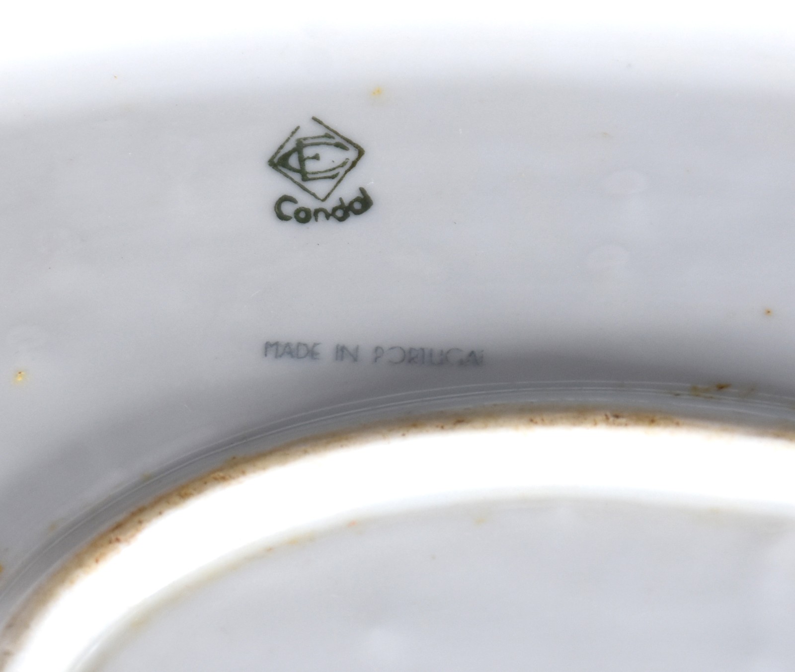 Aparelho de jantar de porcelana portuguesa CANDAL, ao gosto Art Deco... - foto 4 de 4