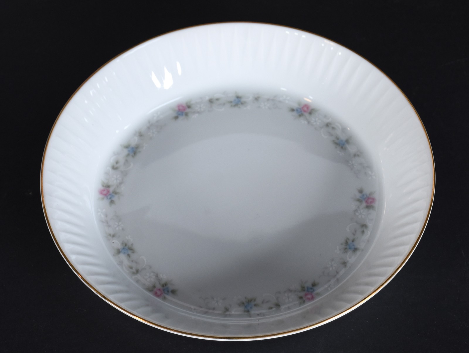 Serviço de jantar de porcelana TSUJI argentina composto de: 23 pratos... - foto 7 de 8