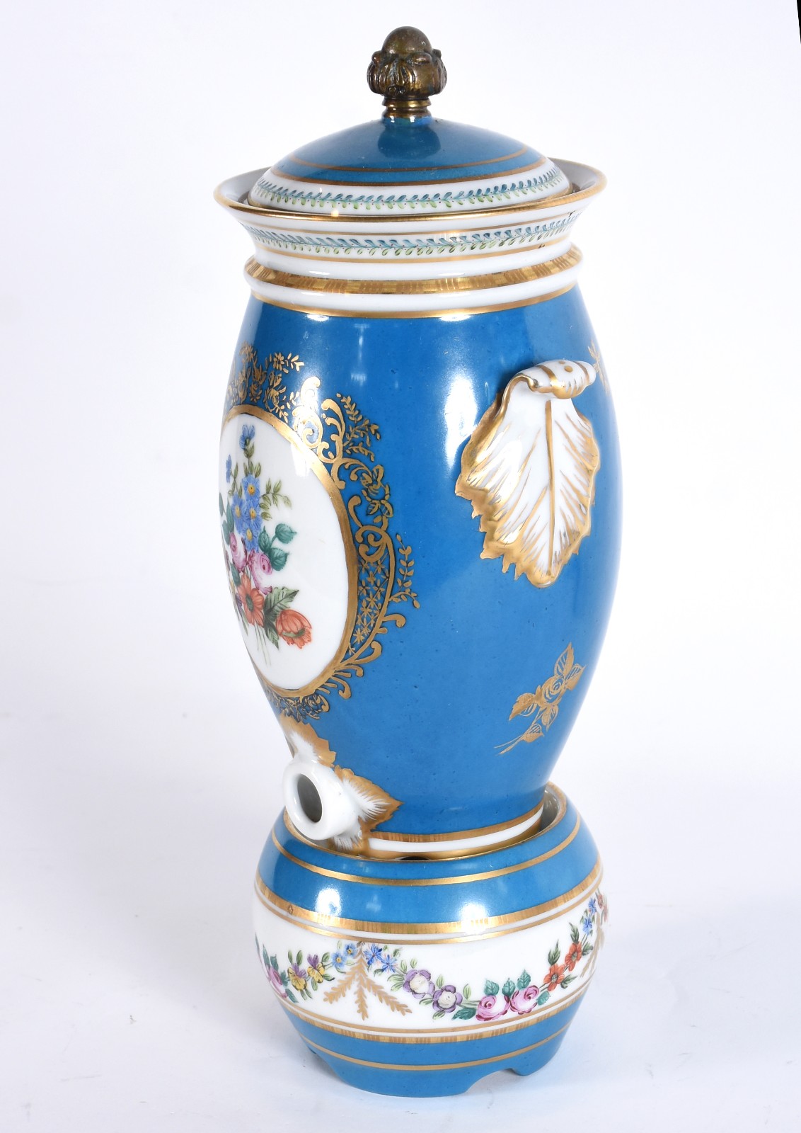 Samovar de porcelana azul turquesa com flores em policromia e frisos... - foto 2 de 8