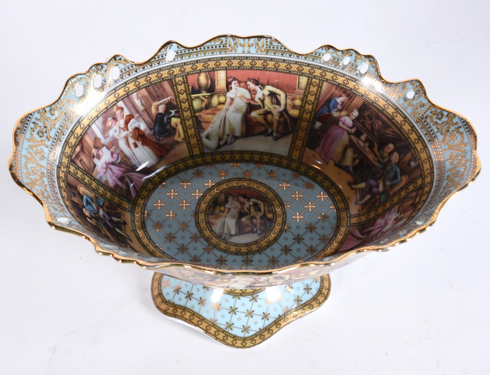 Centro de mesa de pé alto de porcelana francesa de Limoges, fundo... - foto 3 de 5