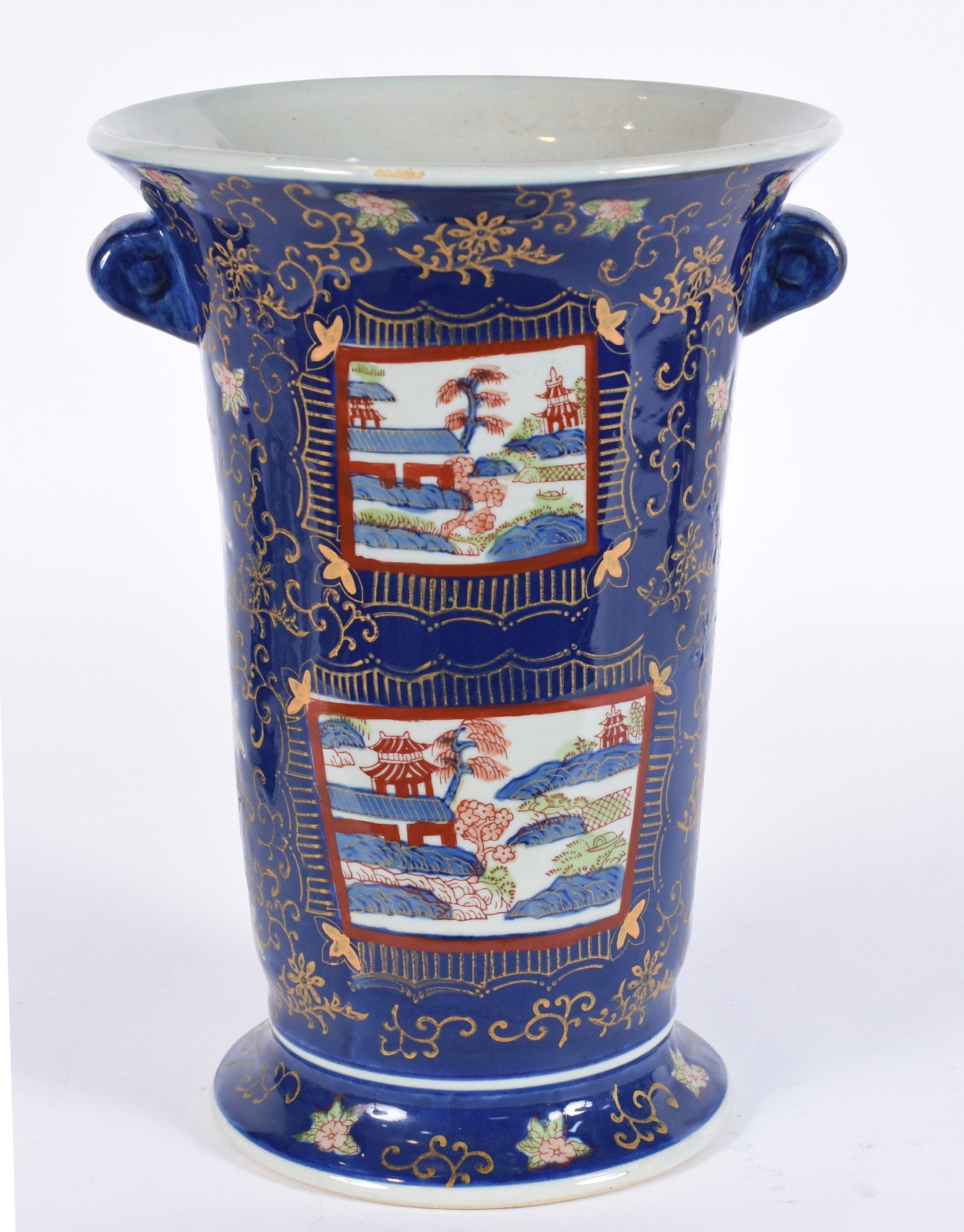 Vaso de porcelana oriental com fundo em azul cobalto decorado com... - foto 1 de 4