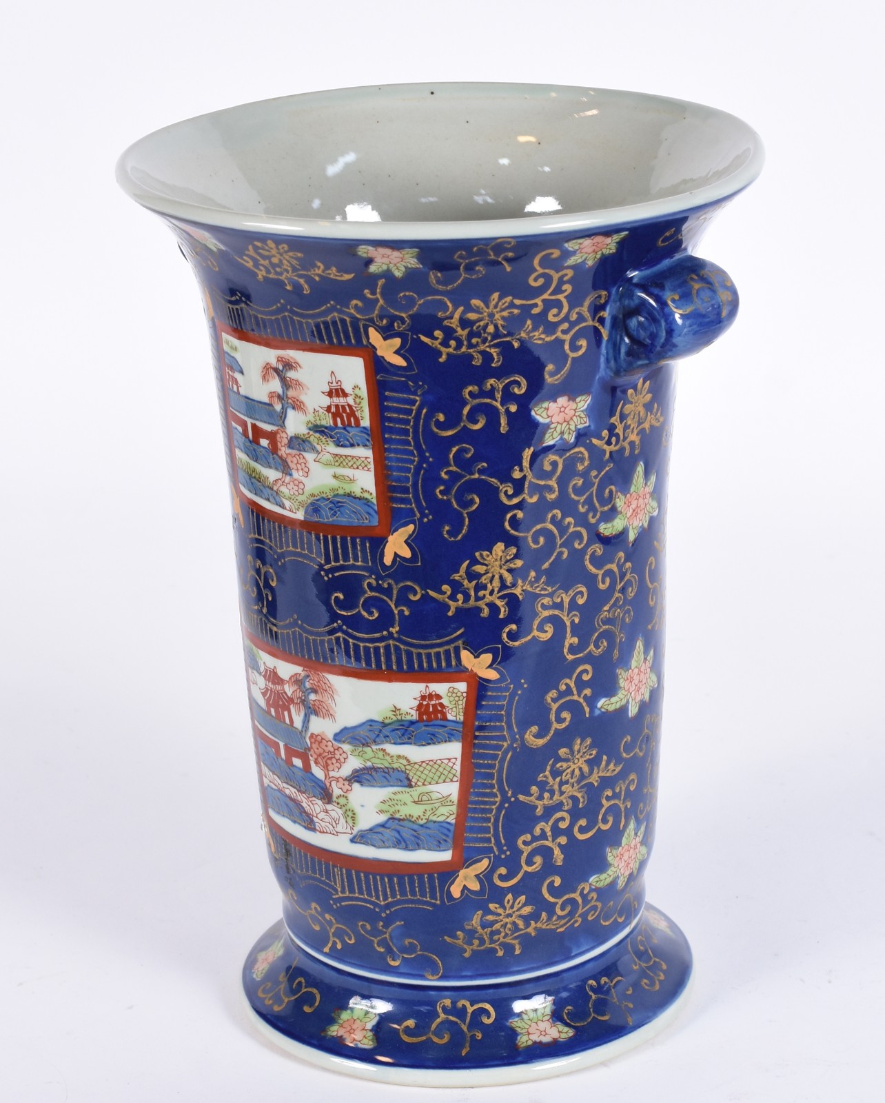 Vaso de porcelana oriental com fundo em azul cobalto decorado com... - foto 3 de 4