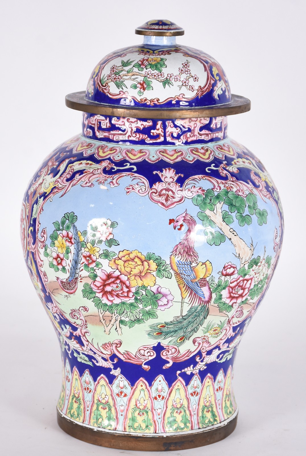 Antigo Vaso de cloisonné ricamente decorado com aves do paraíso e... - foto 1 de 5