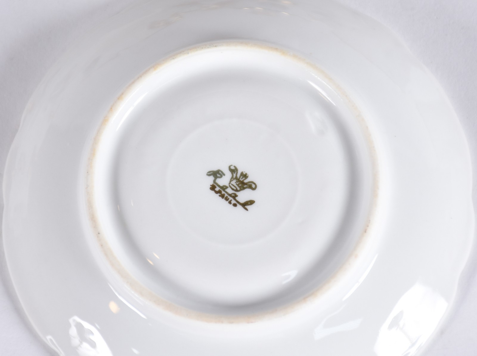 Serviço para chá e café de porcelana Real na cor branca, decorada com... - foto 5 de 6