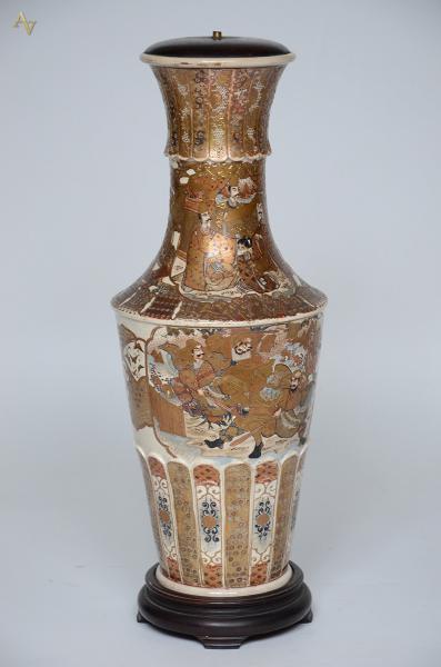 Vaso de faiança japonesa Satzuma Imperial com rico trabalho em... - foto 2 de 2