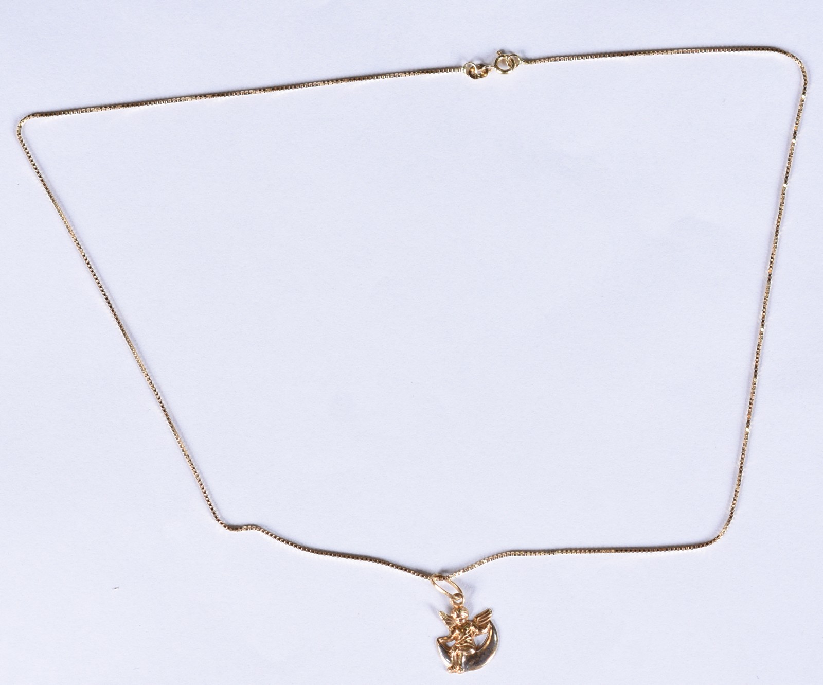 Colar de ouro amarelo, contraste 750 com pingente de guarda anjo (Por... - foto 2 de 5