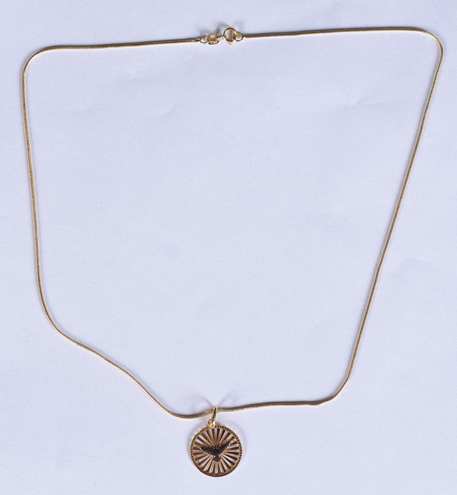 Colar de ouro 18 k, contraste 750 com pingente feitio pomba (Por... - foto 2 de 5