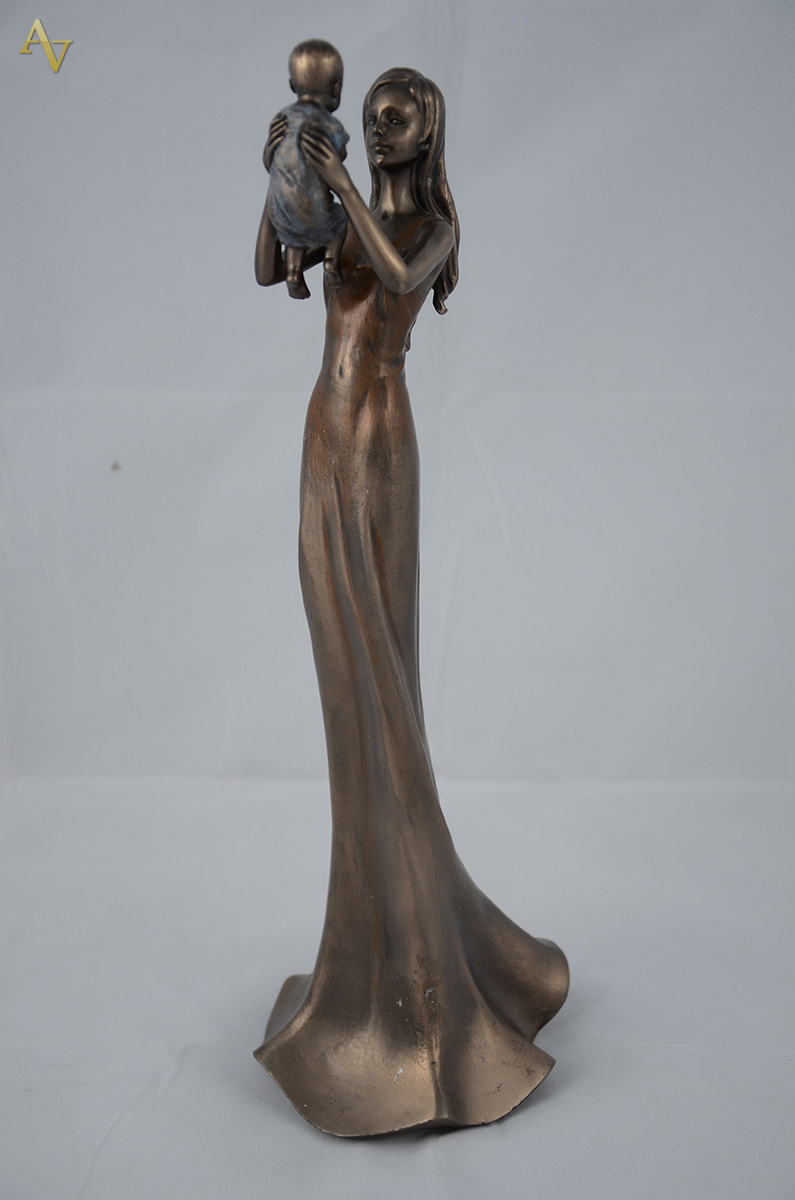 Figura feminina de resina americana representando... - foto 1 de 2