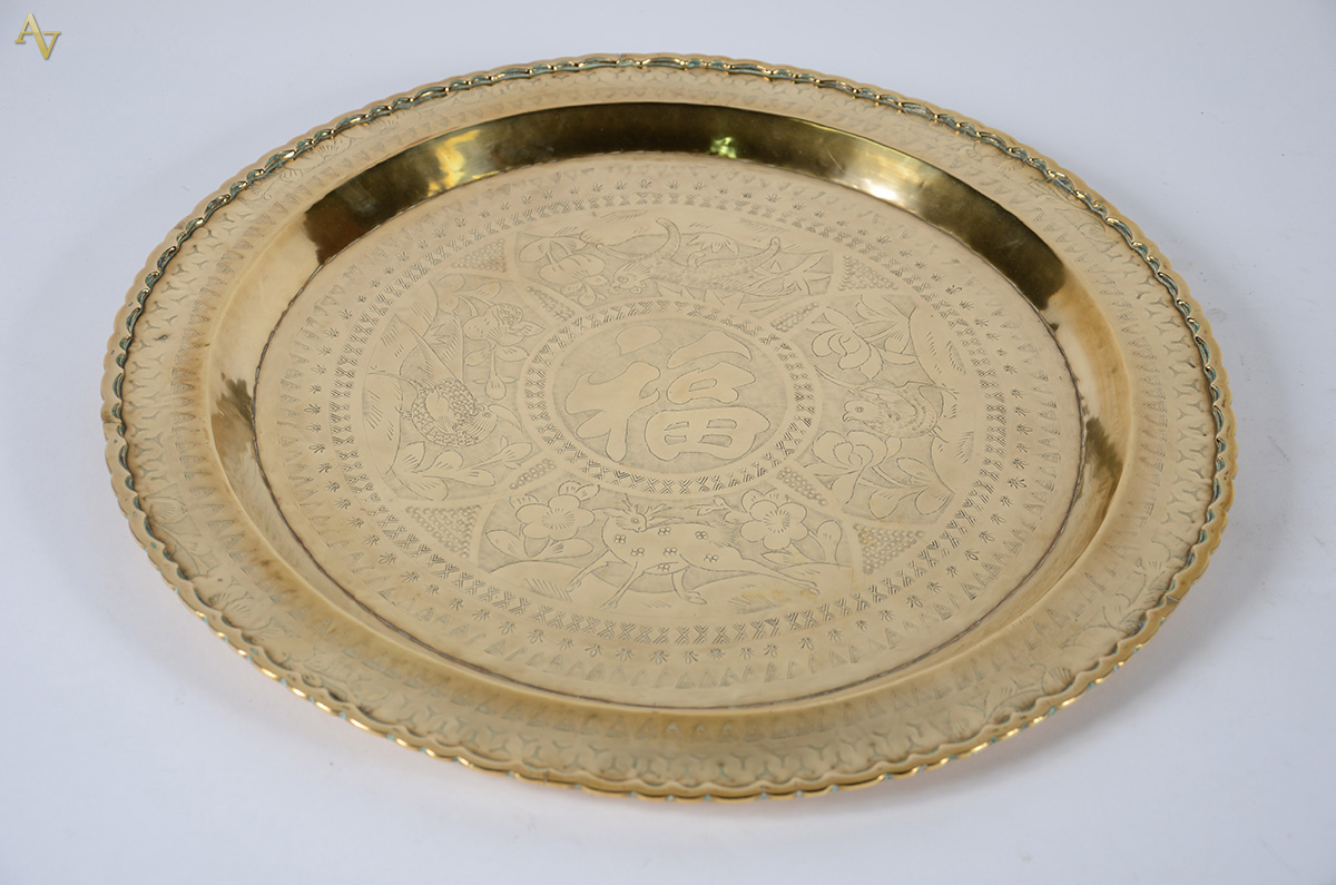 Bandeja oriental de cobre . Diâmetro: 50 cm