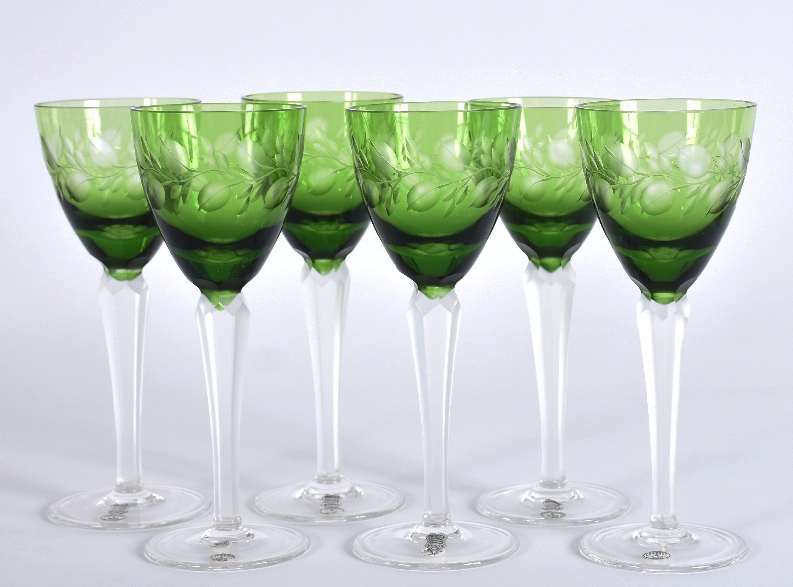 Seis cálices para vinho de cristal doublé verde lapidado, pés altos... - foto 1 de 5