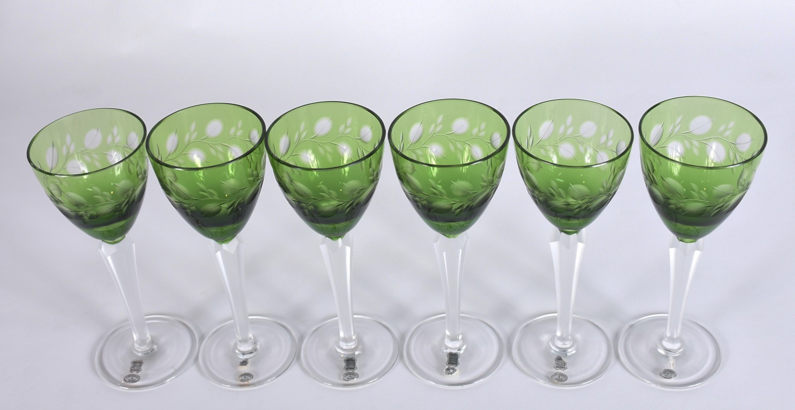 Seis cálices para vinho de cristal doublé verde lapidado, pés altos... - foto 2 de 5