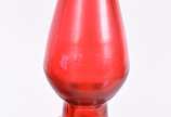 Duas peças de vidro vermelho (garrafa descascan... - Duas peças de vidro vermelho (garrafa descascando).