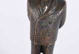 NASSARÁ,  - Escultura de bronze representando Getúlio Vargas.